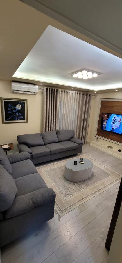 New Bazar Luxury Apartment 地拉那 外观 照片